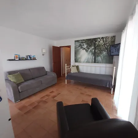 Apartment -studio T1 - Sur La Colline